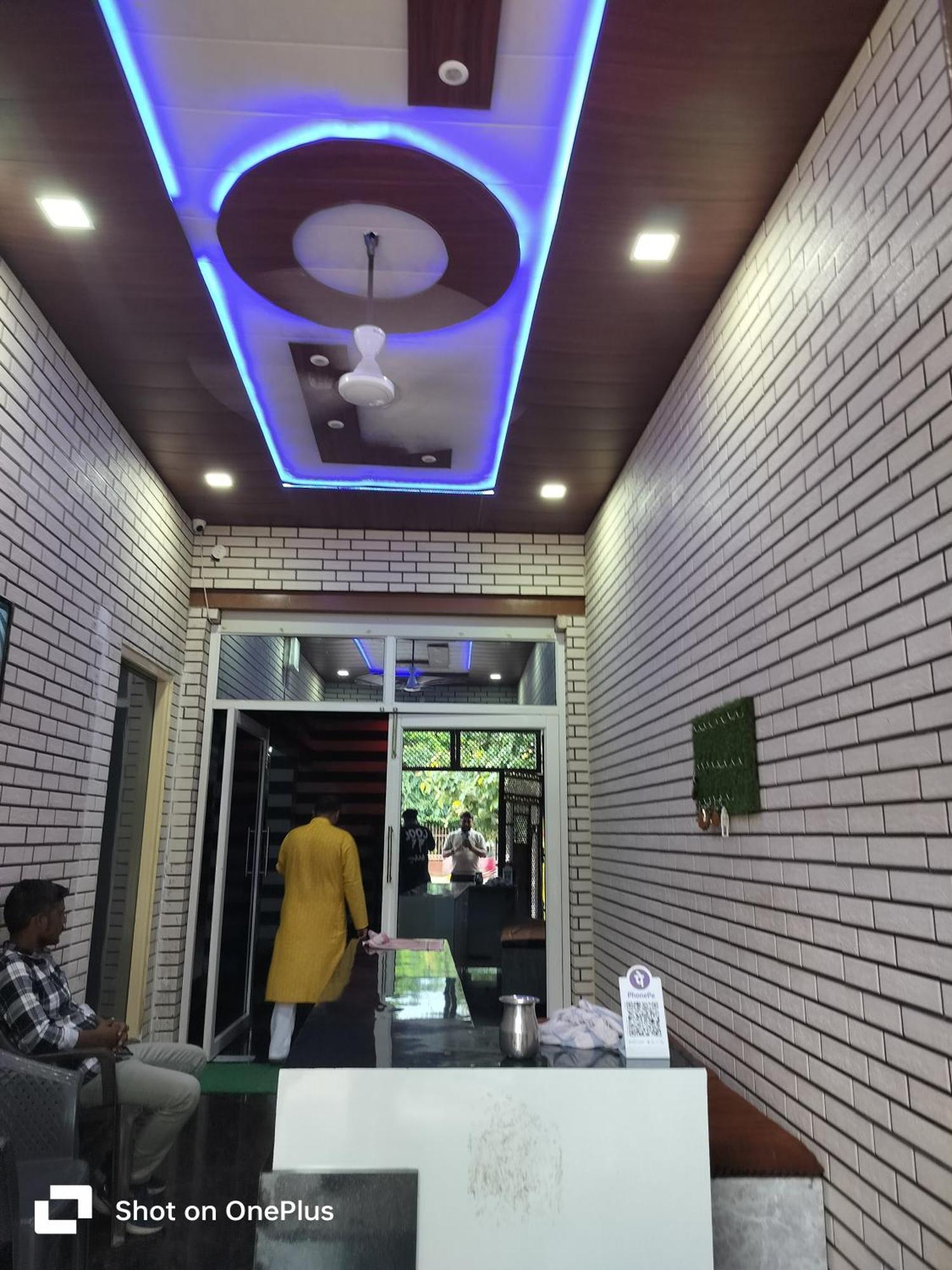 M&S Seva Sadan Hotel Govardhan Exterior foto